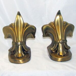 VTG PM Craftsman Brass ~Fleur-de-Lis~ Bookends Book Stand Philadelphia Mfg.